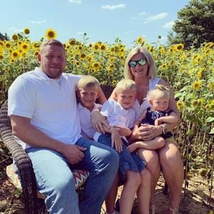 Meet your Posher, Leigh